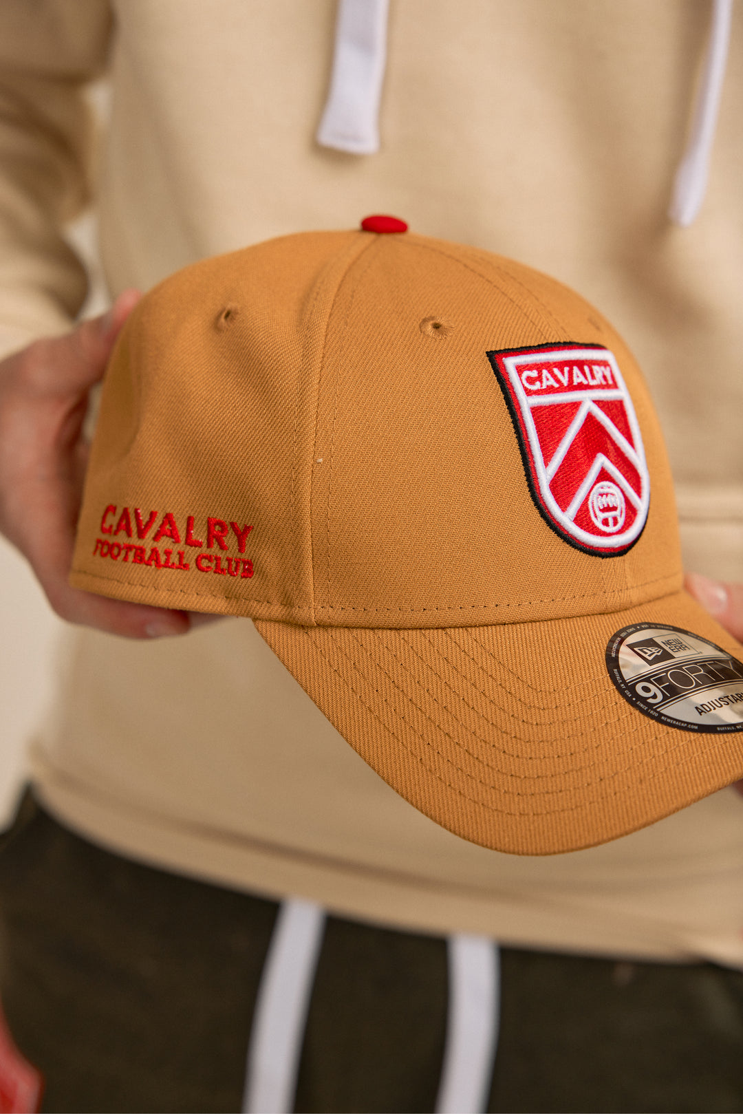 9FORTY Panama Tan &amp; Red with Shield Curved Brim | Adult