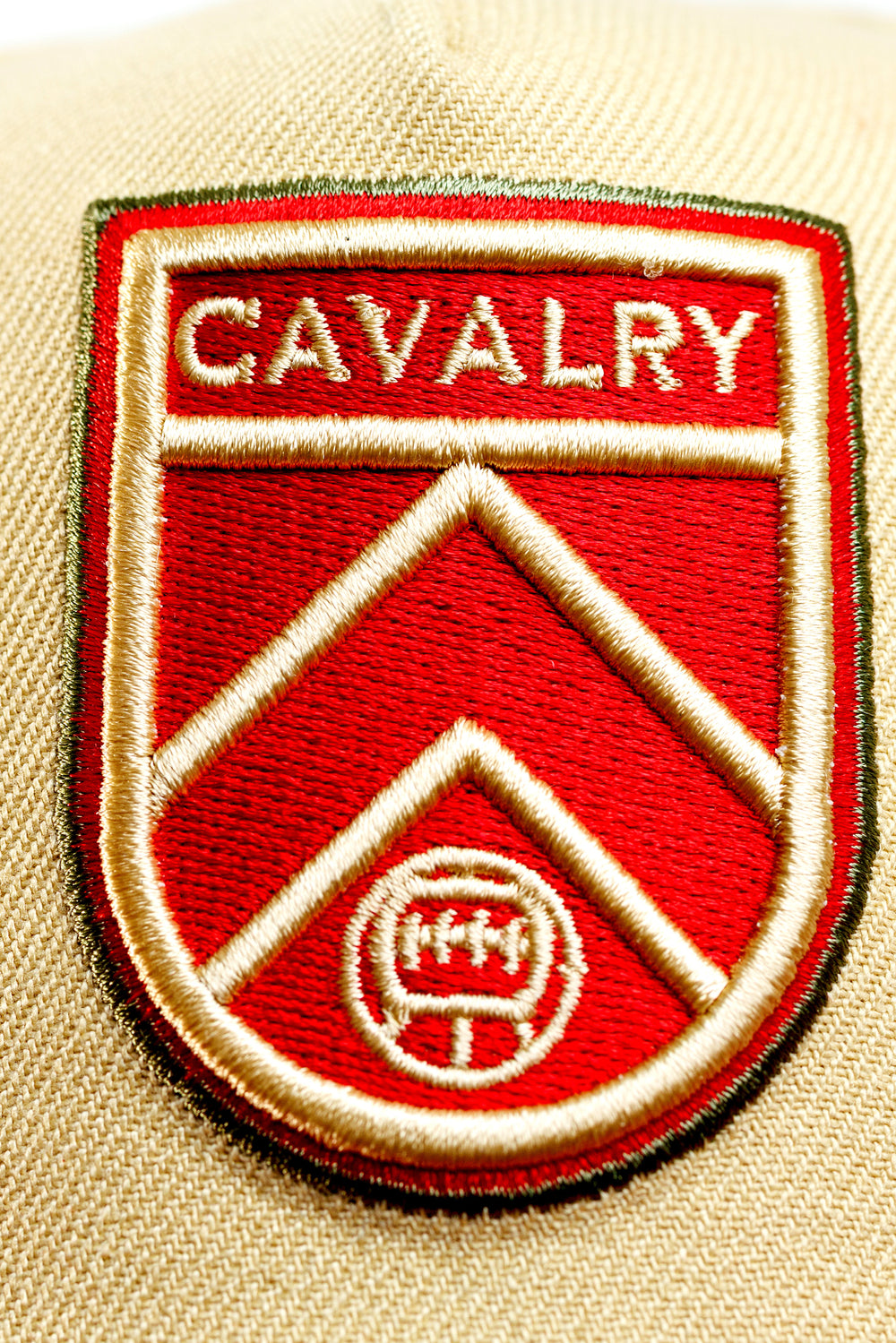 CAVALRY GOLD SCARLET CAP | Adult